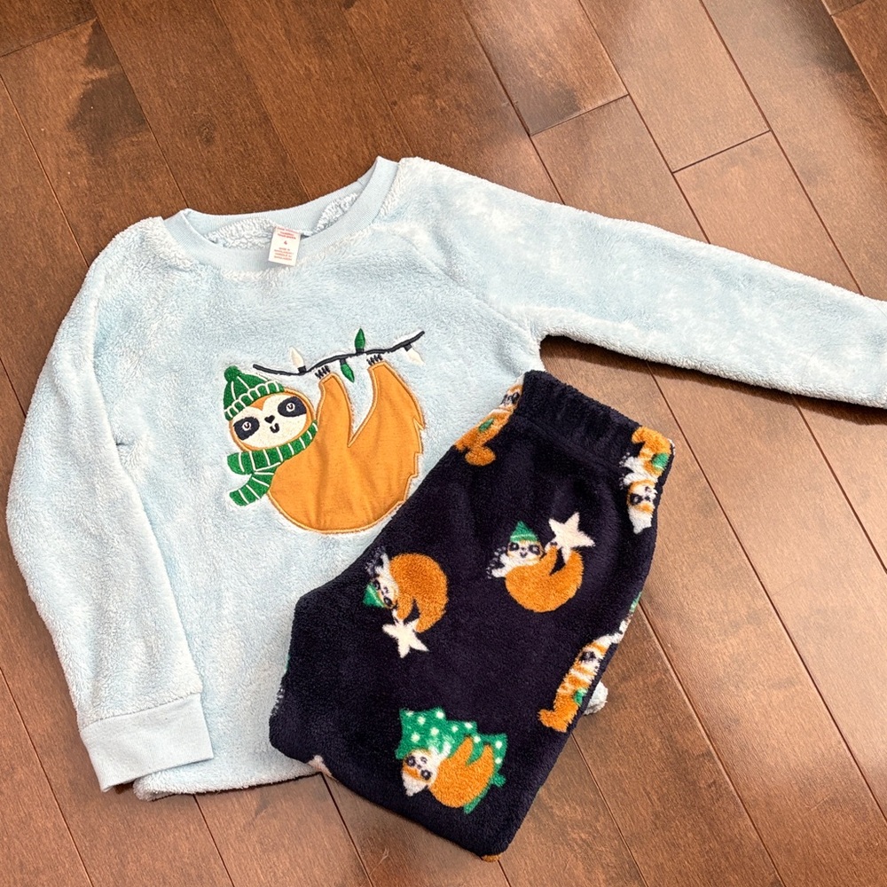 Joe Fresh Fuzzy Sloth Pajamas